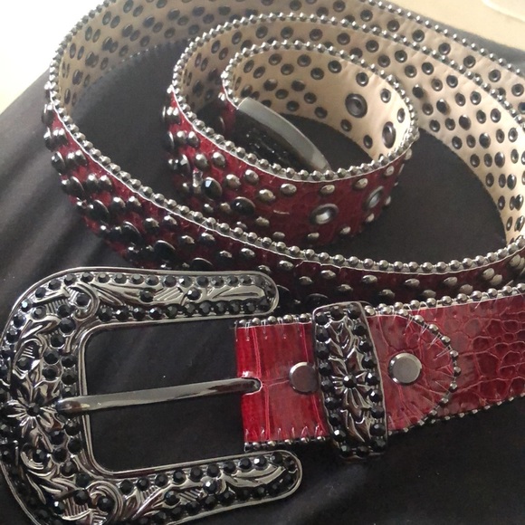 Rhinestone belt - Picture 2 of 3